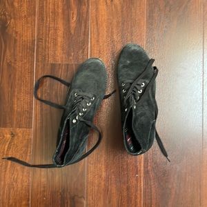 Black shoes